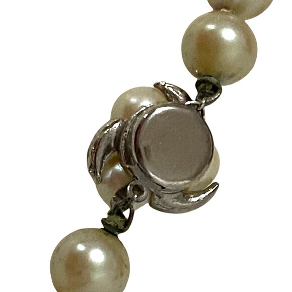 Vintage Faux Pearl Necklace 24" Mob Wife Classic Costume Fashion Jewelry Girly - Picture 4 of 6